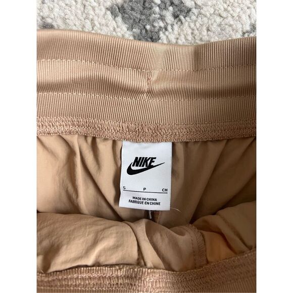Nike Activewear Sherpa Lined Pocket Pants Womens Small Tan Drawstring Waist Casu - Picture 8 of 9